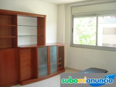 Terrassa (BCN) venta 80m2 piso + 14m2 Patio, 3 hab+2 ba