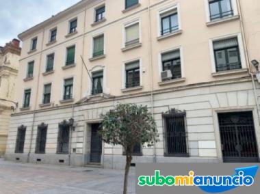 En venta un estupendo piso en casco hist