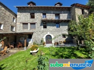 Alquiler de negocio casa rural en funcionamiento en los pirineos