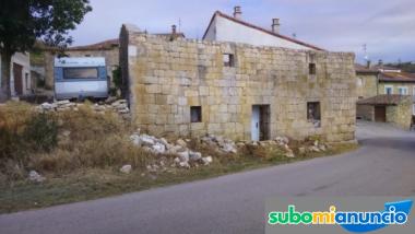 CASA DE PIEDRA Junto a Burgos