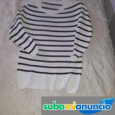 Jersey gris y blanco