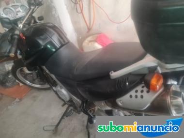 Moto en estupendo estado