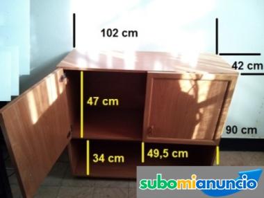 Mueble multiusos con ruedas