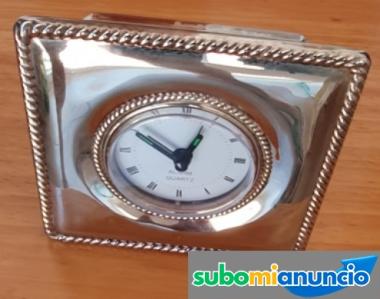 Reloj sobremesa alarm QUARZ