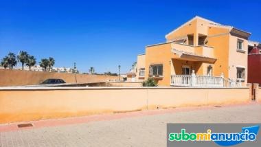 Venta chalet 3d 2b con piscina Torretas Torrevieja