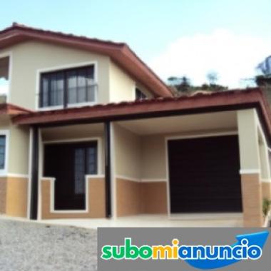 Venta de Finca con casas