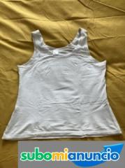 Camiseta blanca de tirantes