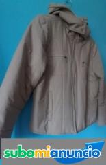 Chaqueta acolchada con capucha, beige .Talla 42