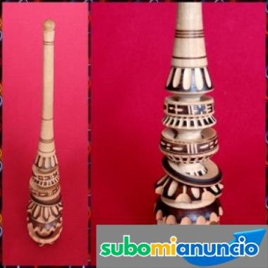 Instrumento tradicional Mexicano en madera