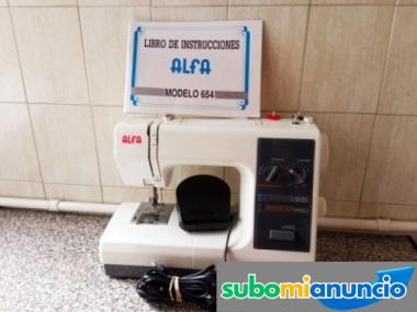 Maquina de coser ALFA