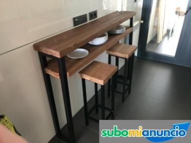 Mesa rustica de madera maciza