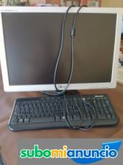 Monitor con teclado