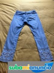 Pantalones de pitillo con bordados