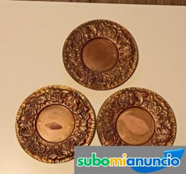 Vendo 3 platos decorativos de cobre de 1970,para colgar,de italia