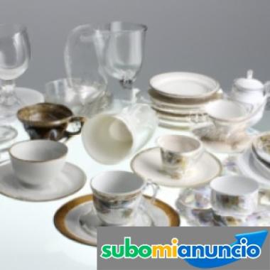 Vendo critaleria y tazas con poco uso