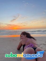 Latina de 20 tetona caliente con ganas de leche 🫦